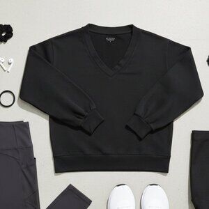 Athleta Willow V-Neck Sweatshirt - Solid Black - Size Small